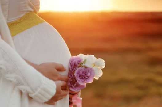 孕期皮肤发生变化中国女性人体 准妈妈要重视起
